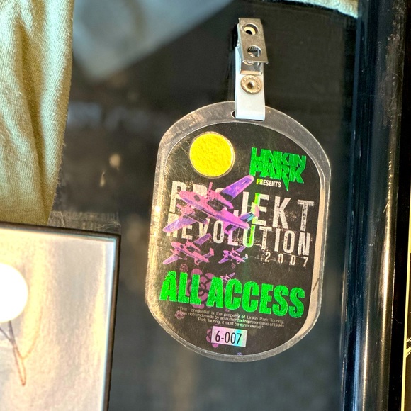LINKIN PARK®️ PROJEKT REVOLUTION™️ Autographed Memorabilia Ultimate Collection☄️ - Picture 4 of 16